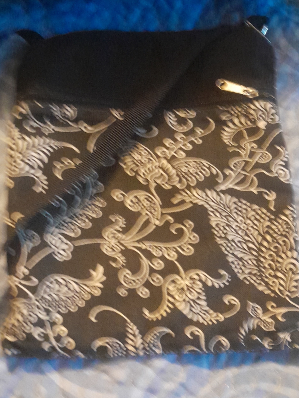 Janine King Designs Finely Handcrafted Cloth Crossbody Purse/Handbag Black & Whi
